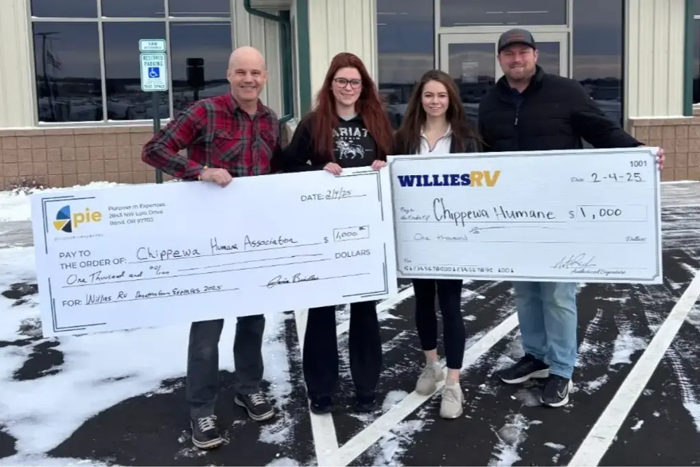Willie’s RV presenting a donation to the Chippewa Humane Association